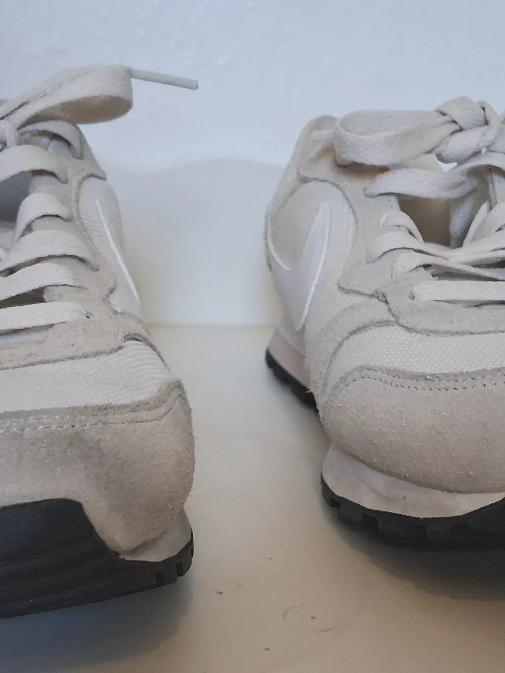 Nike Lightweight Mesh & Suede Sneaker in Light Cream/White